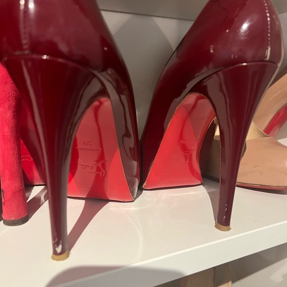 COPY - Christian louboutin size 39 maroon pump - Picture 3 of 4